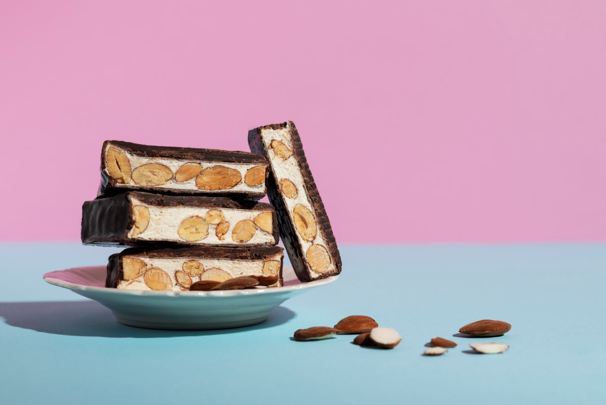 Caramel Chocolate Crunch Bars