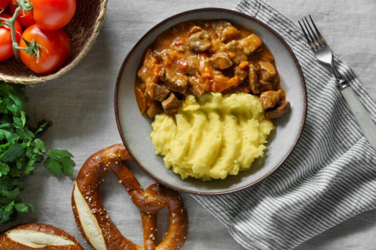 Classic Beef Stroganoff
