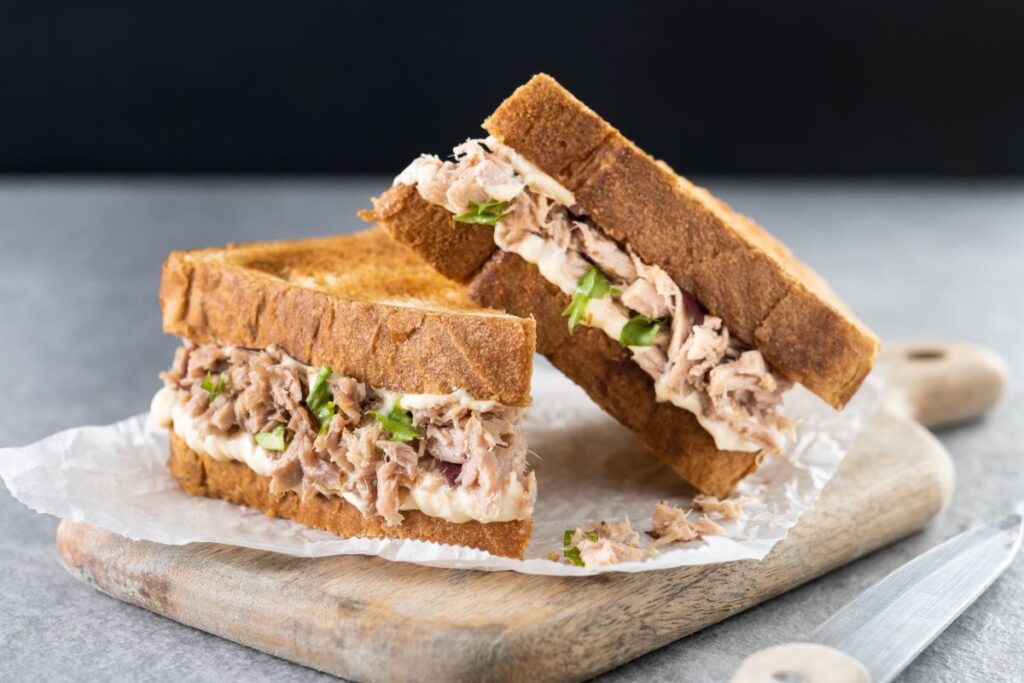 spicy tuna melt