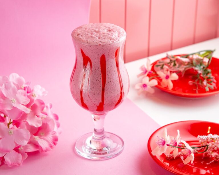 Café-Style Korean Strawberry Milk