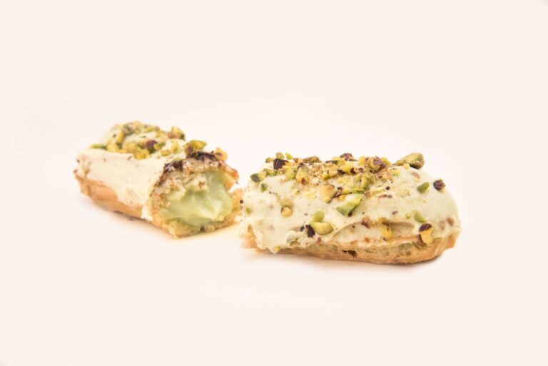 Pistachio-Crusted Brie Bite
